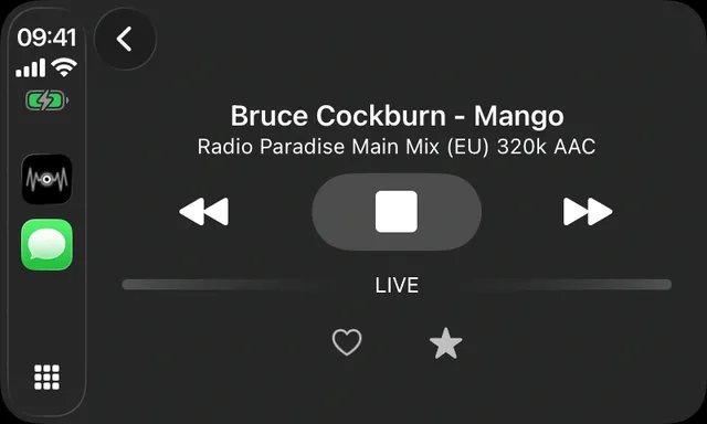 Macdio internet radio with preset buttons on CarPlay